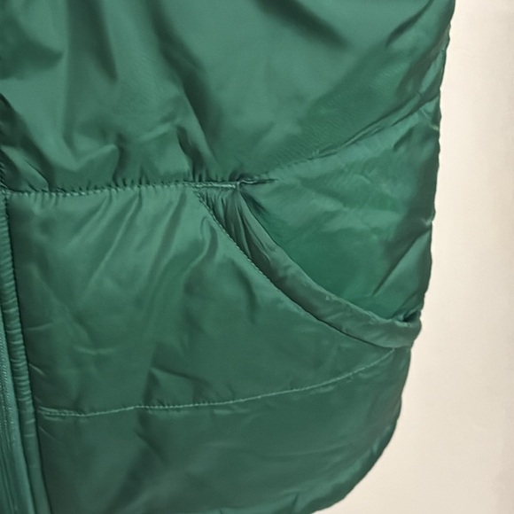 Columbia Forest Green Reversible Vest - Picture 3 of 8